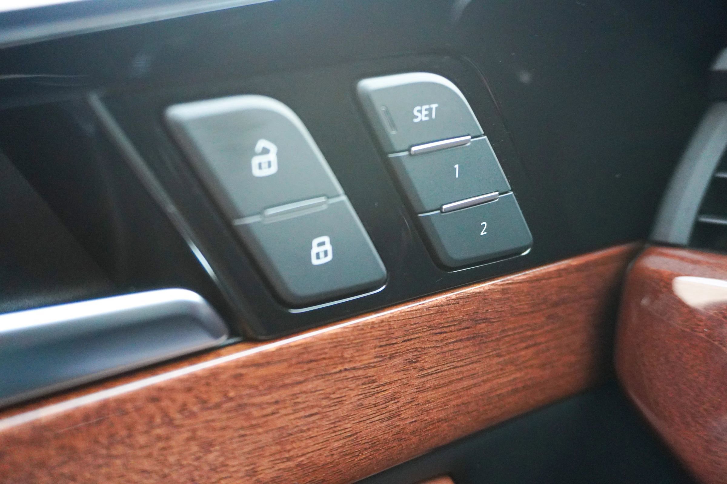 Used 2021 Audi A4 2.0T Premium w/ Convenience Package image 38