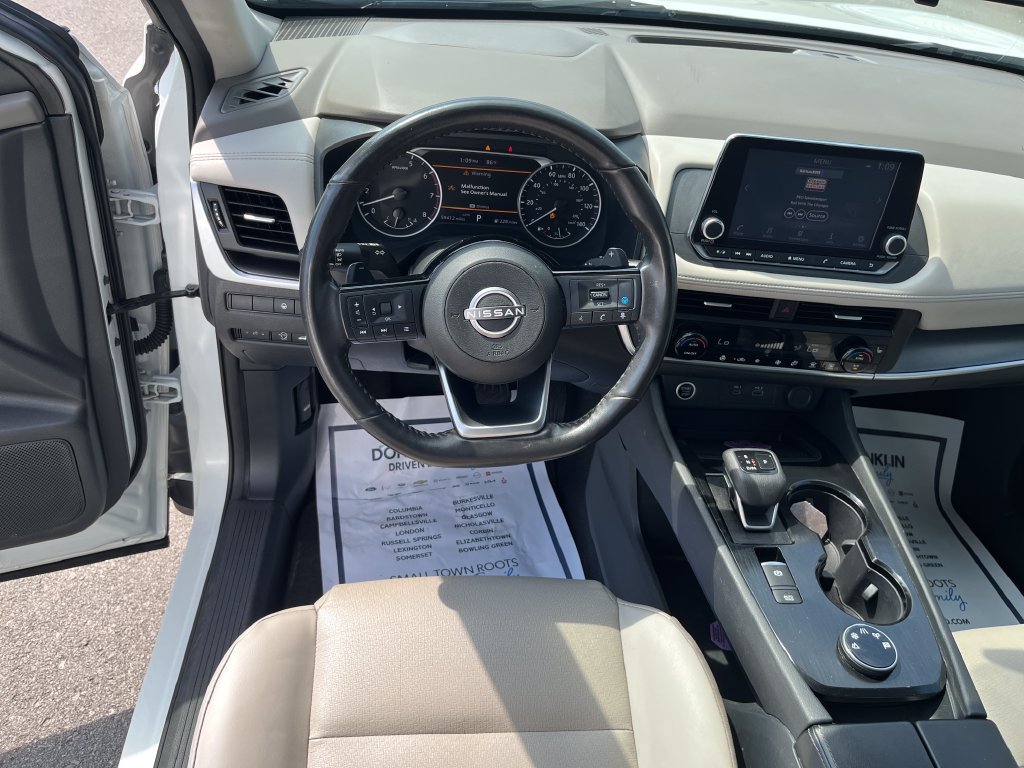 Certified 2023 Nissan Rogue SV w/ SV Premium B Package AWD/4WD image 15