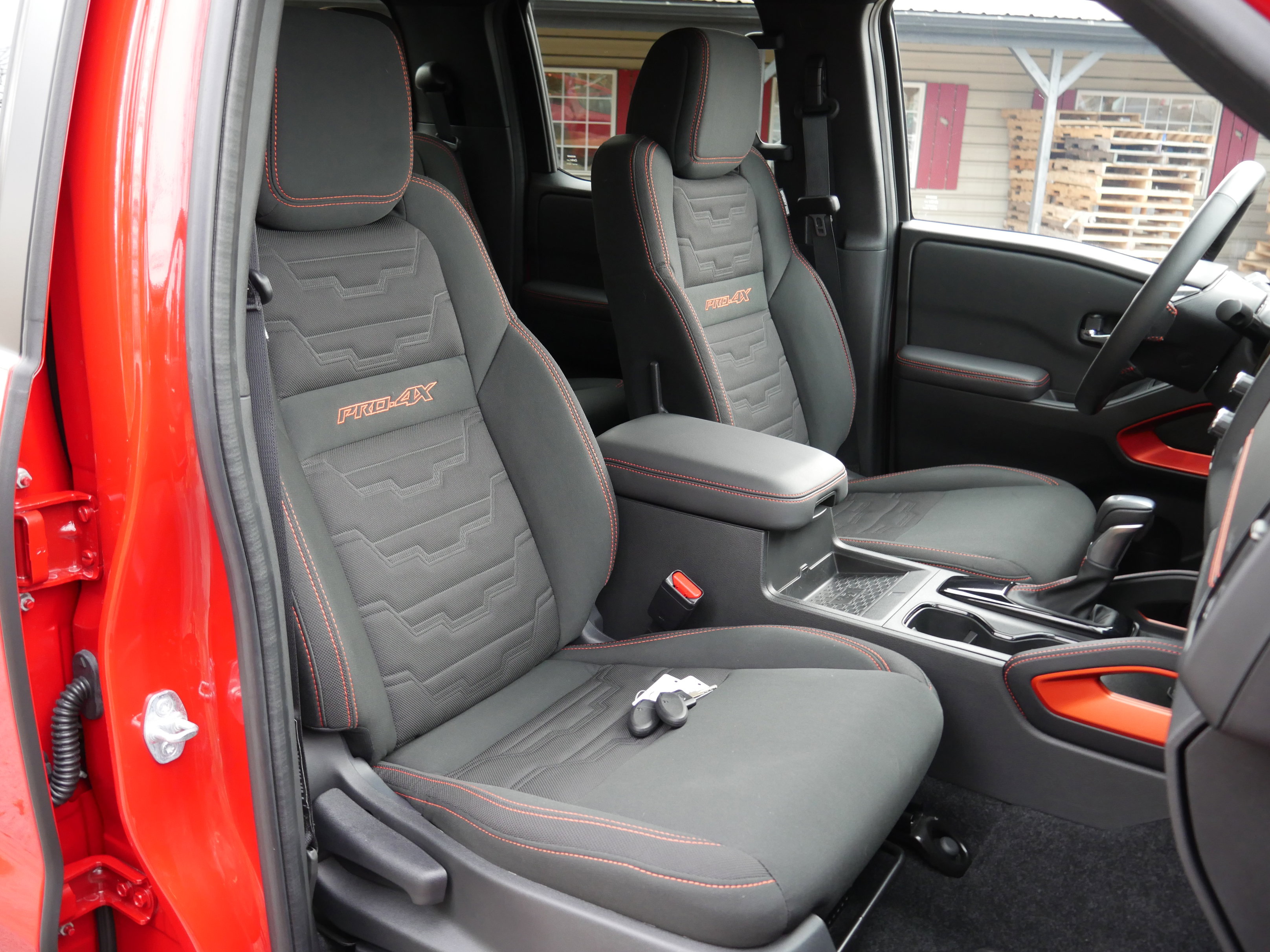 Certified 2024 Nissan Frontier PRO-4X w/ Pro Convenience Package image 29