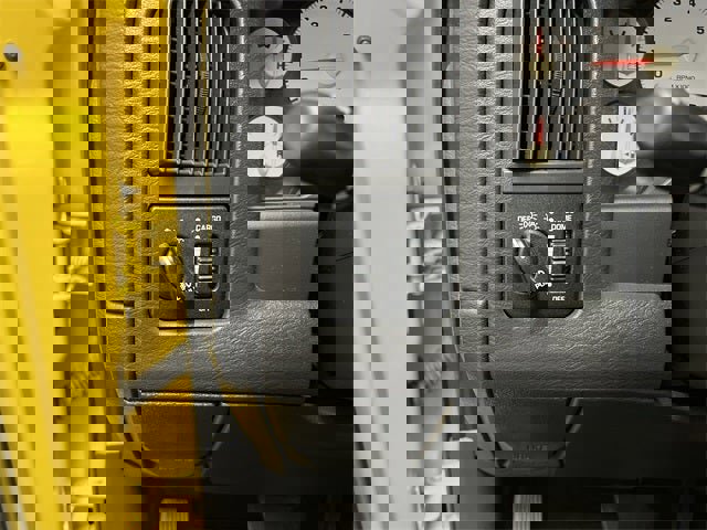 Used 2004 Dodge Ram 1500 Truck SLT w/ Sport Appearance Group image 61