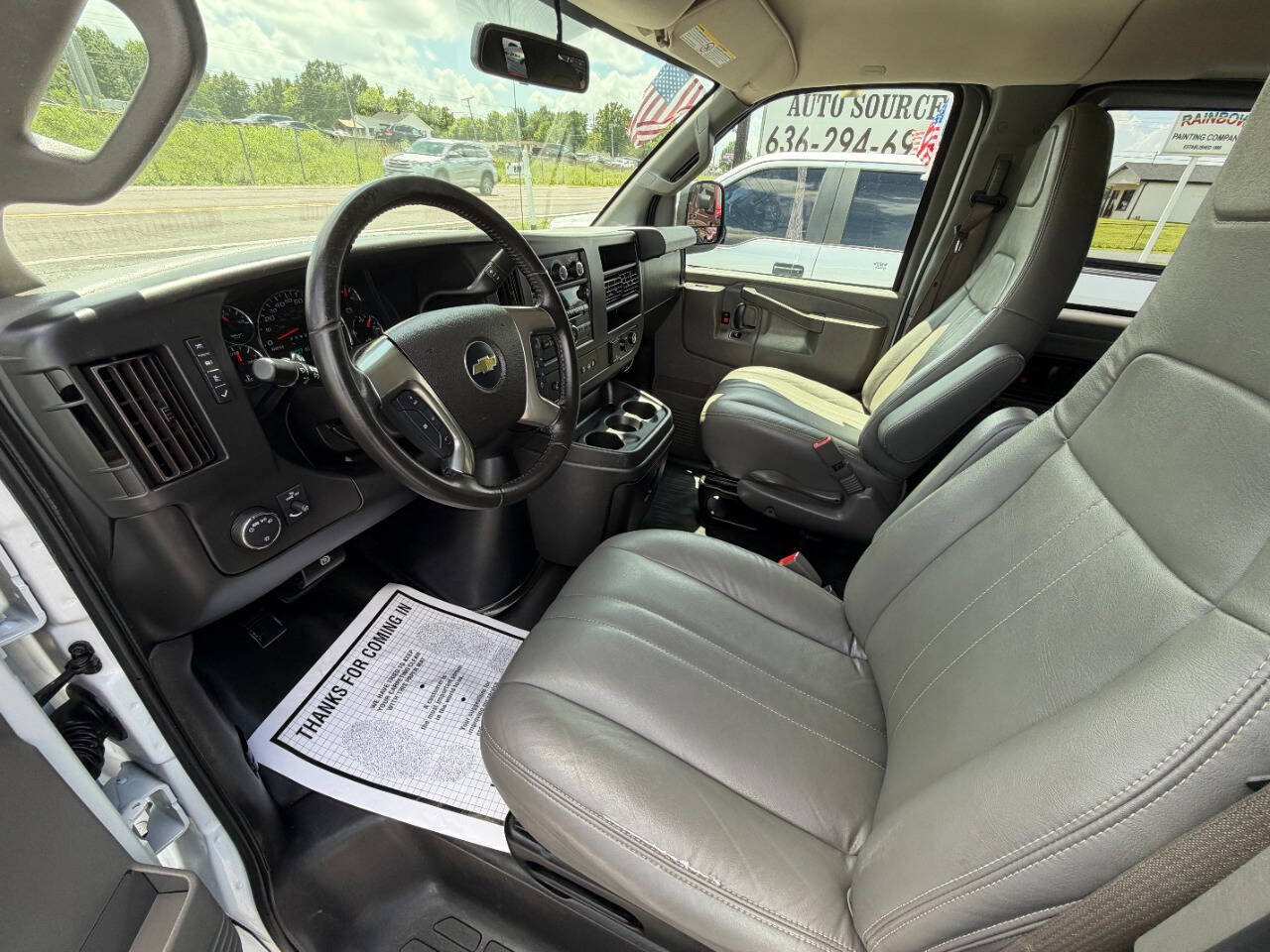 Used 2019 Chevrolet Express 3500 LS RWD image 8