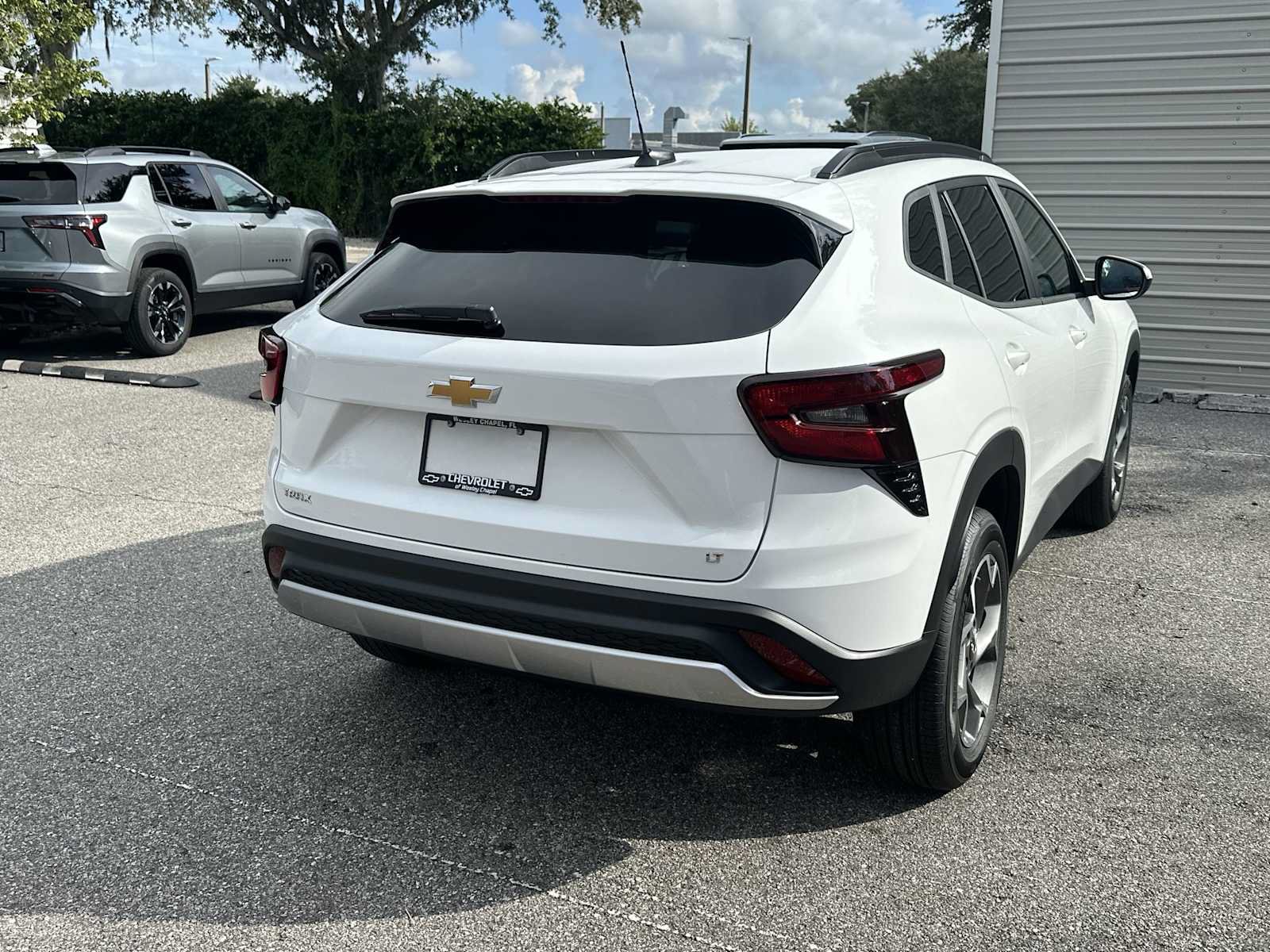 New 2026 Chevrolet Trax LT w/ LT Convenience Package FWD image 6