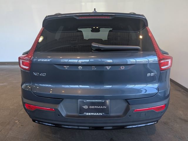 Used 2026 Volvo XC40 B5 Core w/ Climate Package image 4