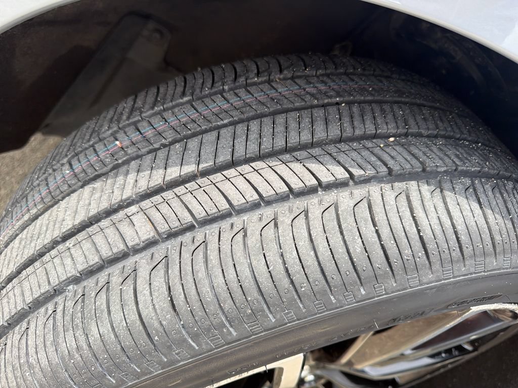 Used 2023 Honda Accord Touring image 28