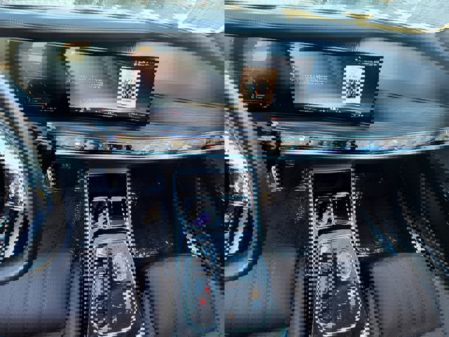 Used 2023 BMW 740i RWD image 15