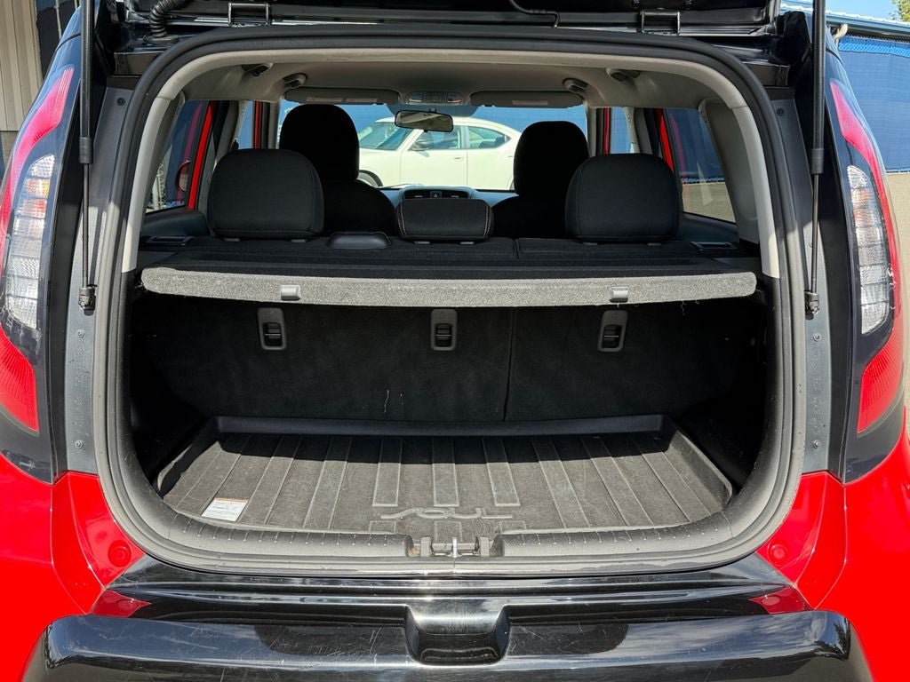 Used 2016 Kia Soul + w/ Designer's Package FWD image 22
