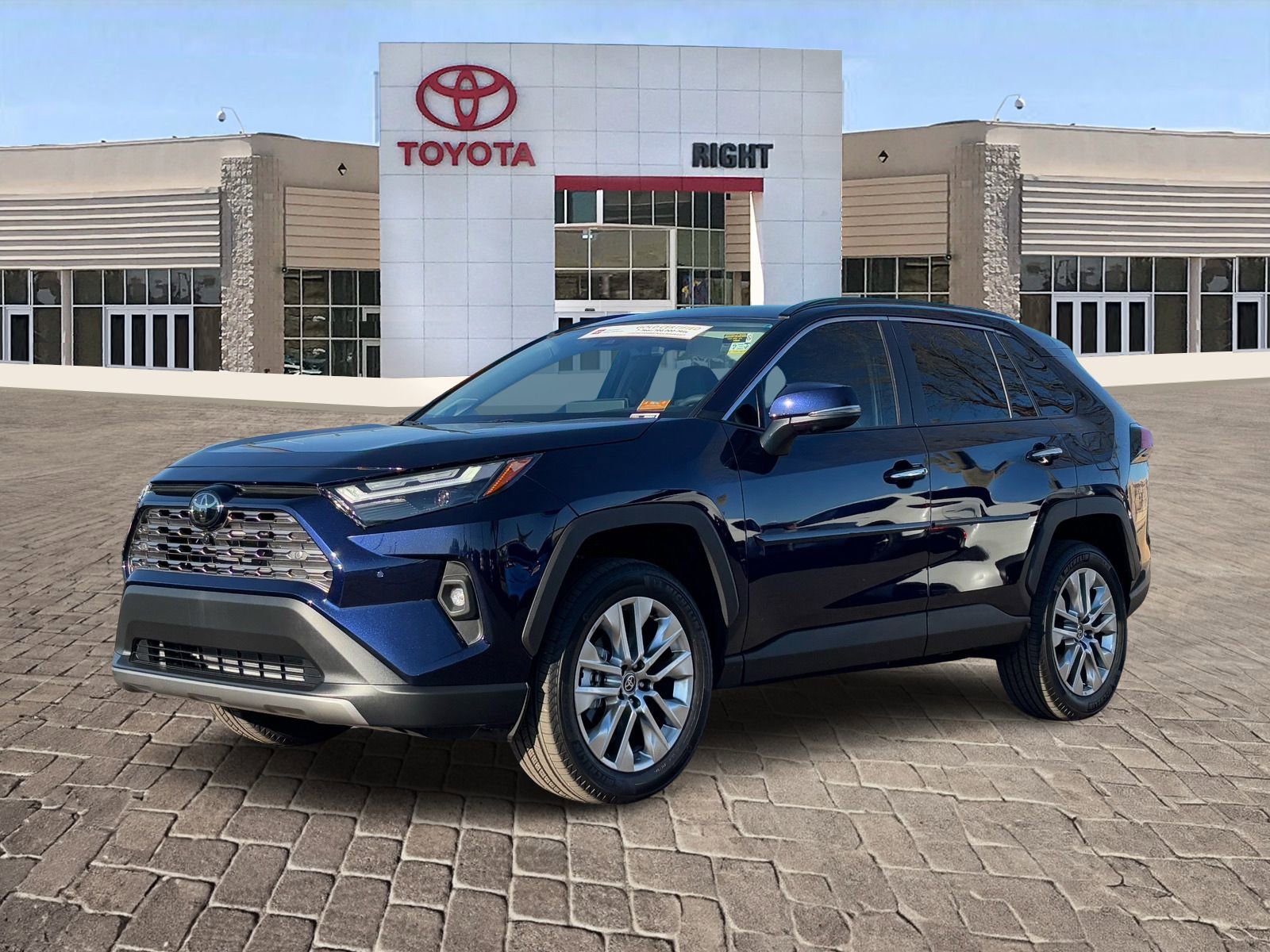 Used 2025 Toyota RAV4 Limited w/ Advanced Technology Package image 2