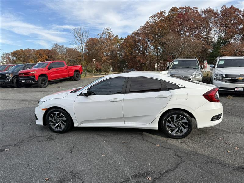 Used 2018 Honda Civic EX image 7