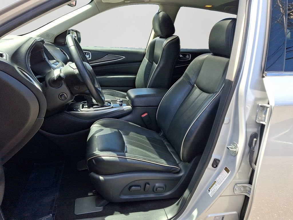 Used 2019 INFINITI QX60 Luxe w/ Essential Package AWD/4WD image 14