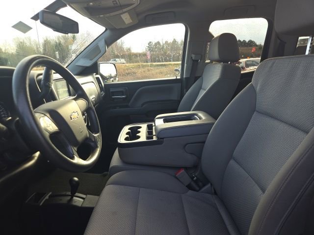 Used 2018 Chevrolet Silverado 1500 Custom w/ Custom Value Package image 17