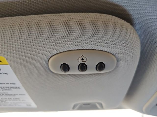 Used 2017 Ford Fusion Titanium image 26