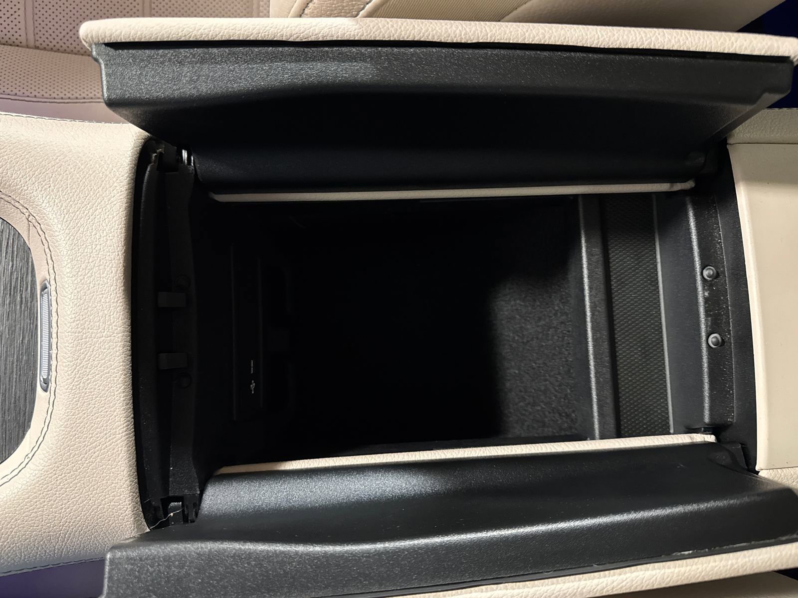 Used 2020 Mercedes-Benz GLS 580 4MATIC image 24