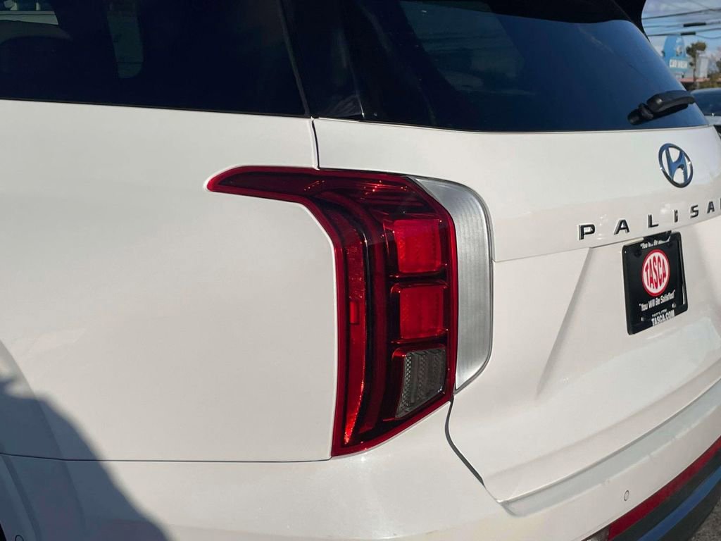 Used 2024 Hyundai Palisade Calligraphy image 11