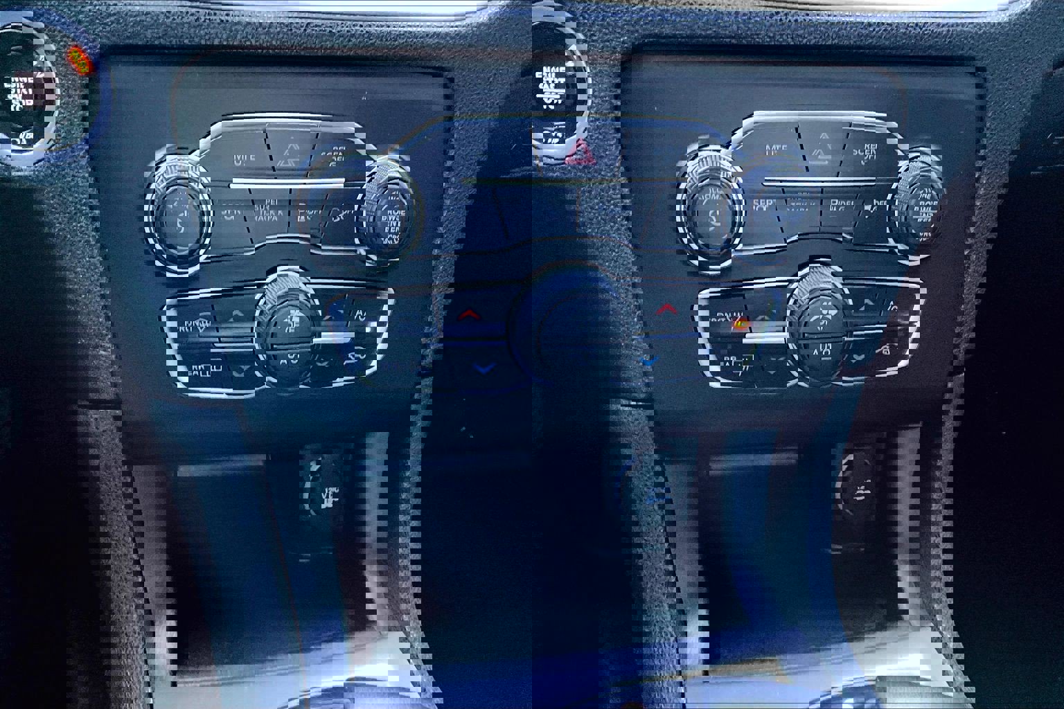 Used 2022 Dodge Charger SXT image 15