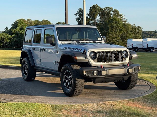 Used 2024 Jeep Wrangler Unlimited Rubicon w/ Technology Group AWD/4WD image 10