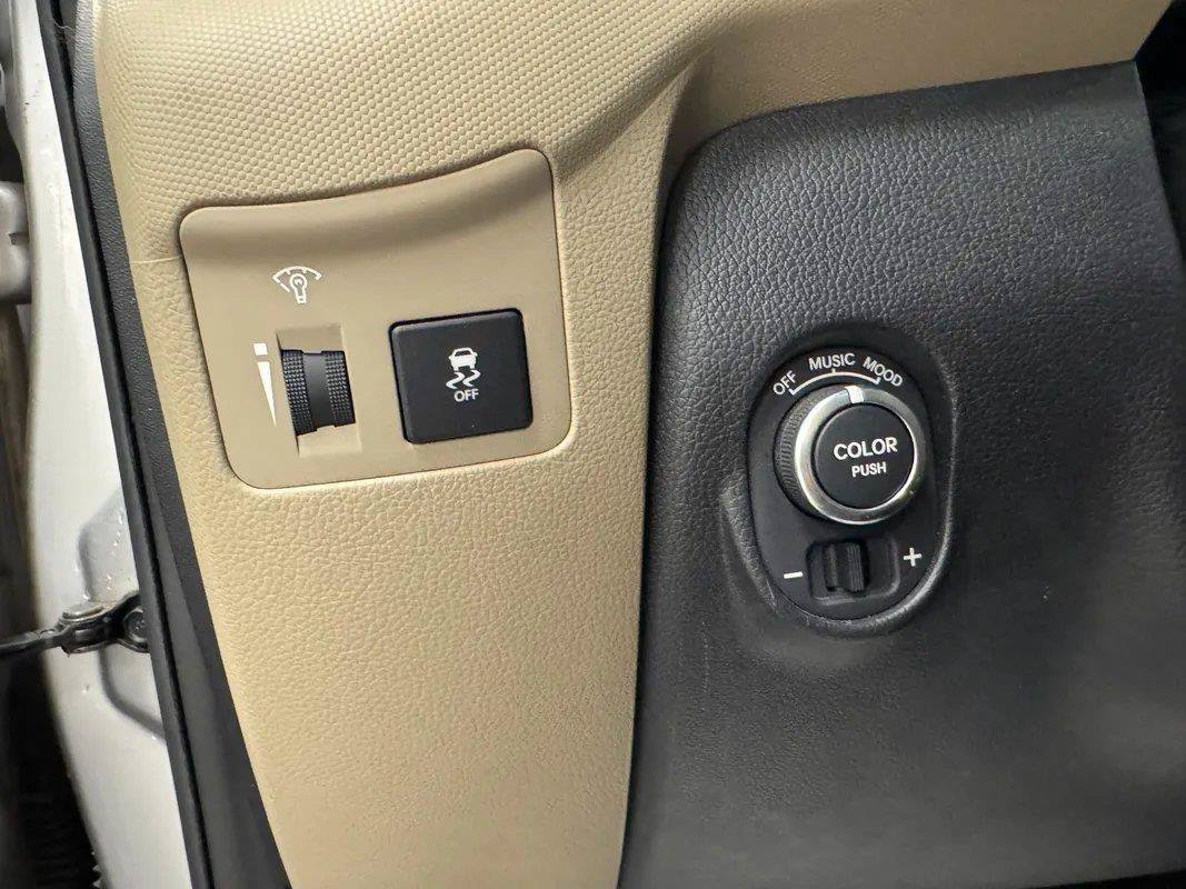 Used 2012 Kia Soul ! FWD image 13