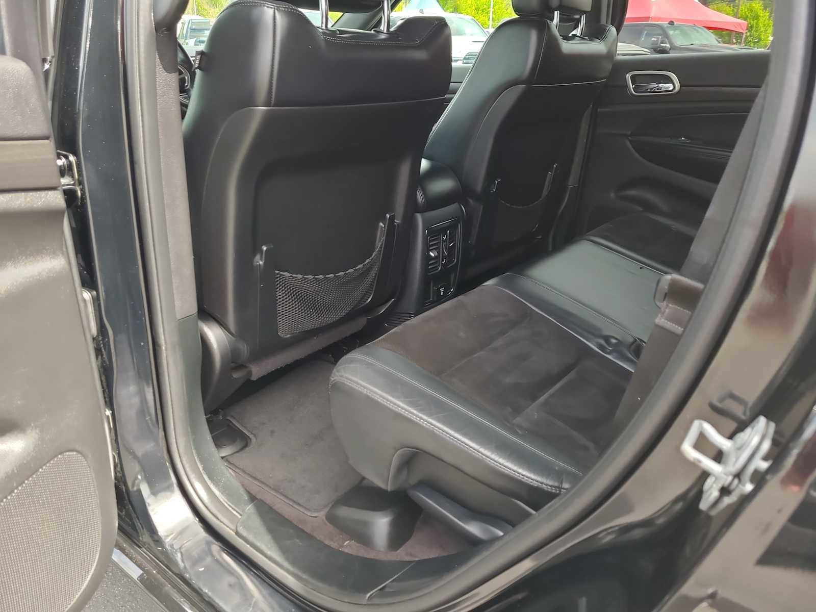 Used 2017 Jeep Grand Cherokee Altitude image 20