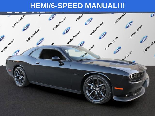 Used 2022 Dodge Challenger R/T w/ Blacktop Package image 1