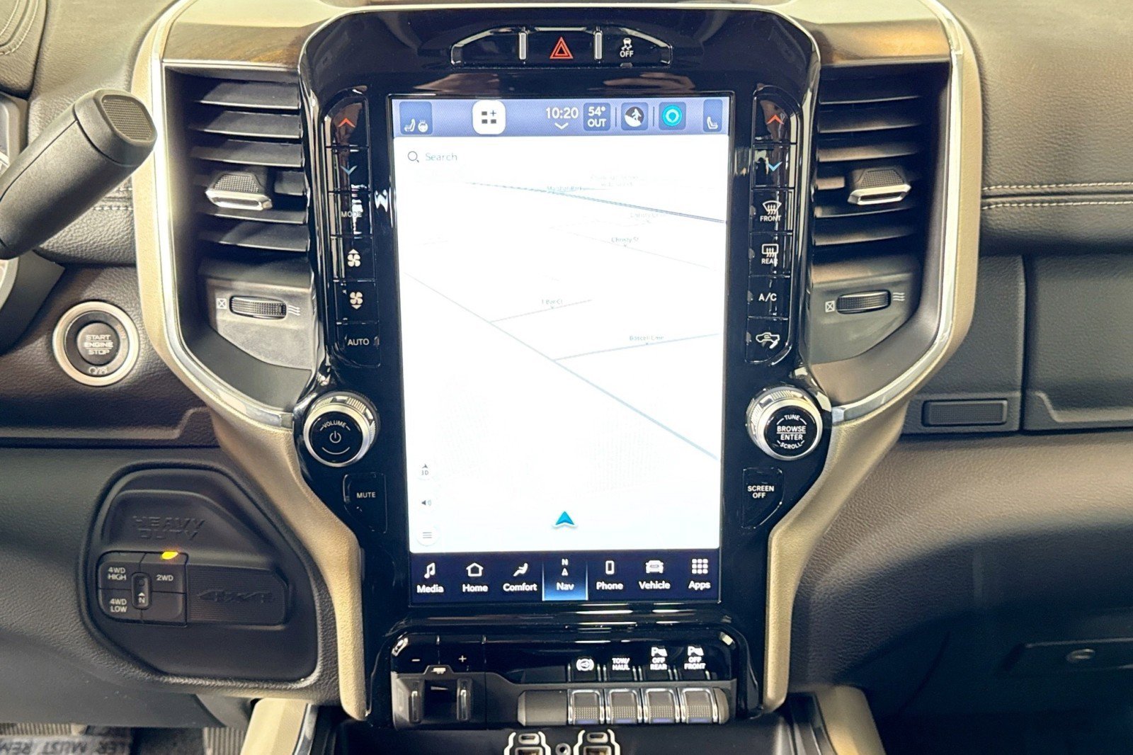 Used 2024 RAM 2500 Laramie image 13