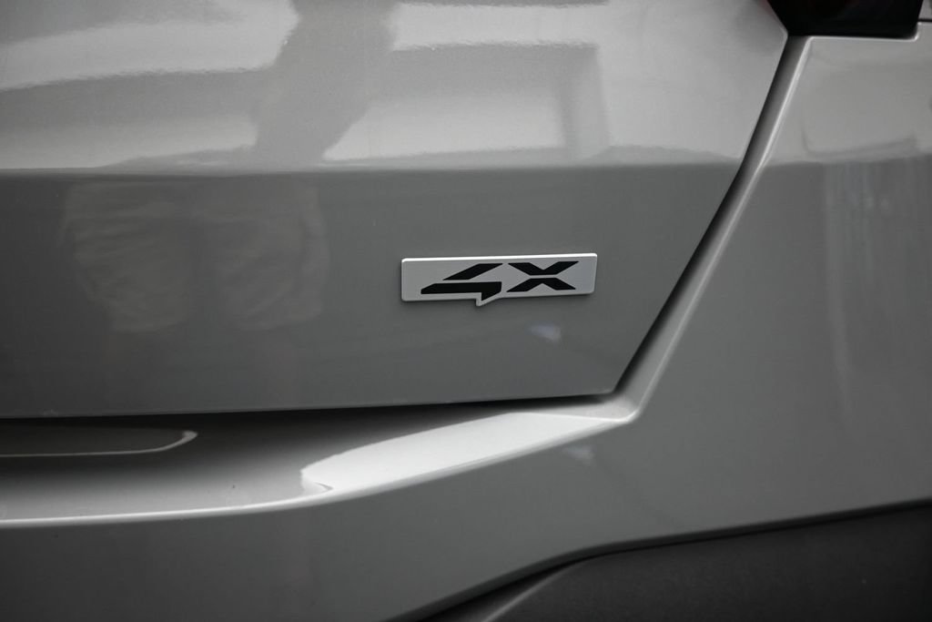 New 2026 Kia Sorento S AWD/4WD image 11