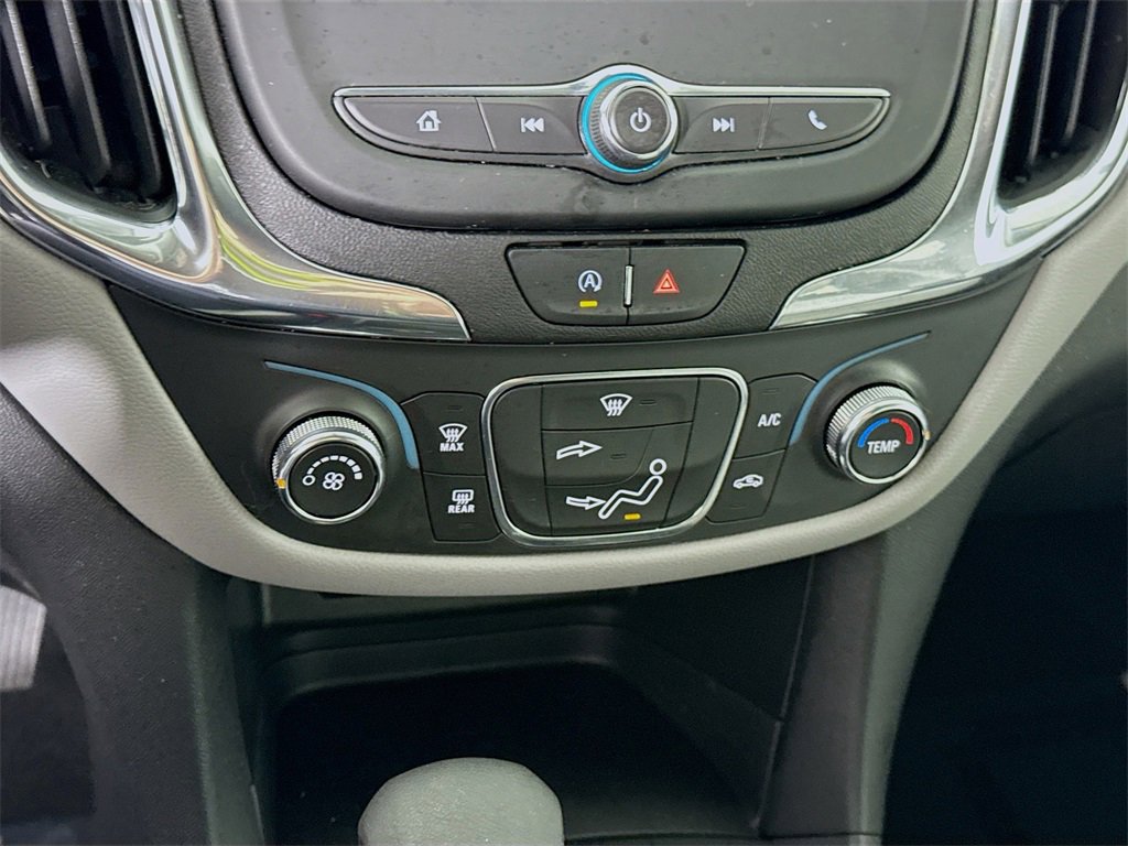 Used 2023 Chevrolet Equinox LS w/ LS Convenience Package image 7