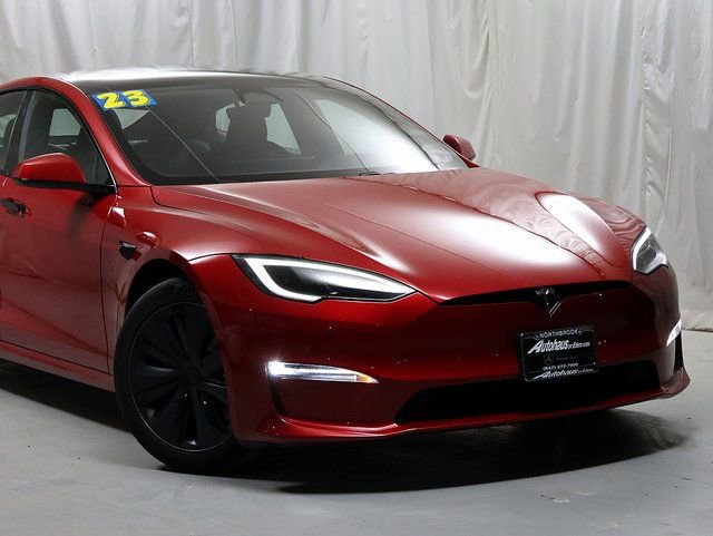 Used 2023 Tesla Model S Standard Range image 4