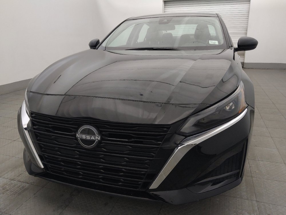 Used 2025 Nissan Altima 2.5 S FWD image 15