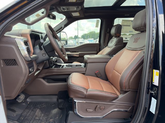 New 2026 Ford F350 King Ranch w/ Chrome Package AWD/4WD image 15