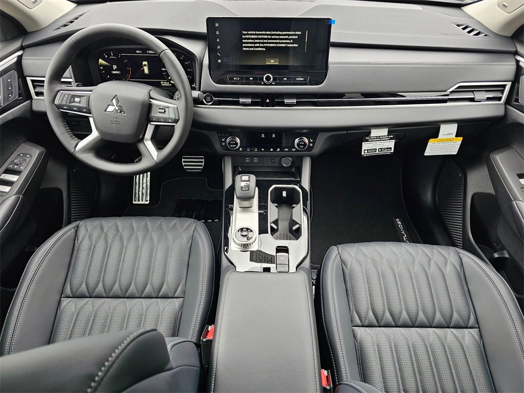 New 2025 Mitsubishi Outlander SEL image 6