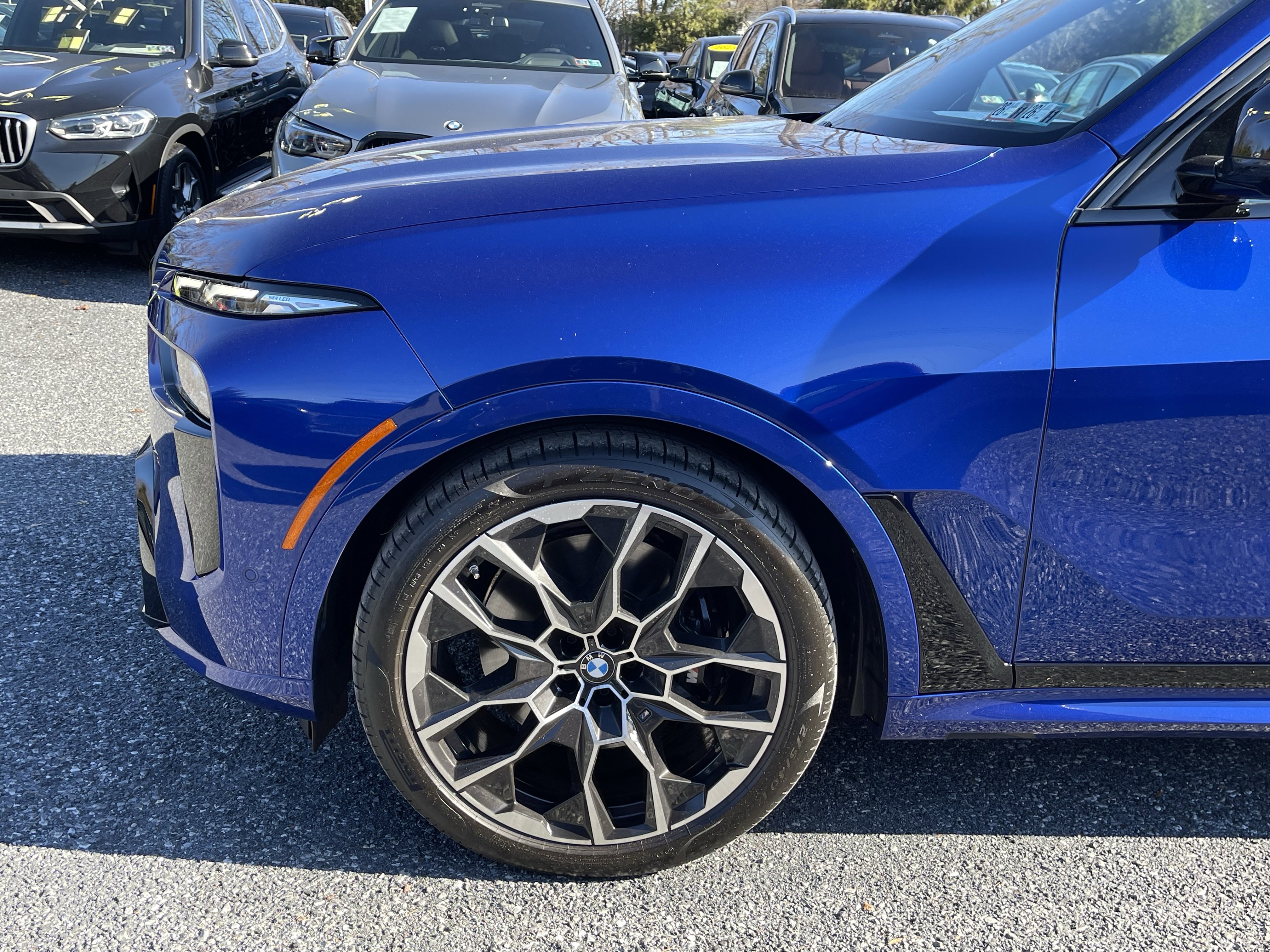 Certified 2025 BMW X7 M60i image 7