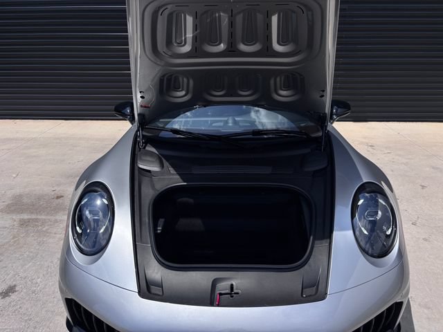 Certified 2025 Porsche 911 Targa 4 GTS AWD/4WD image 30