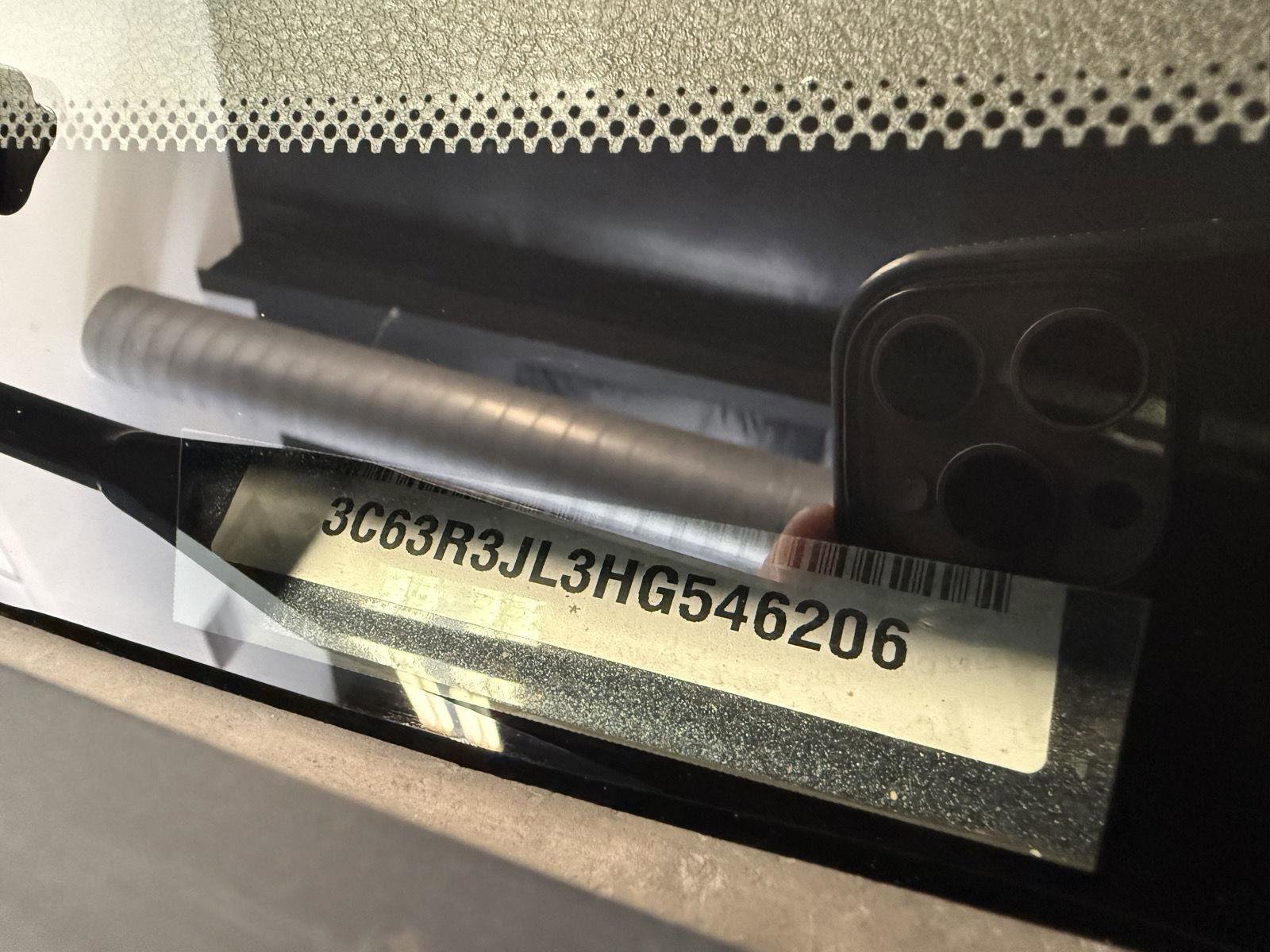 Used 2017 RAM 3500 Laramie w/ Convenience Group image 26