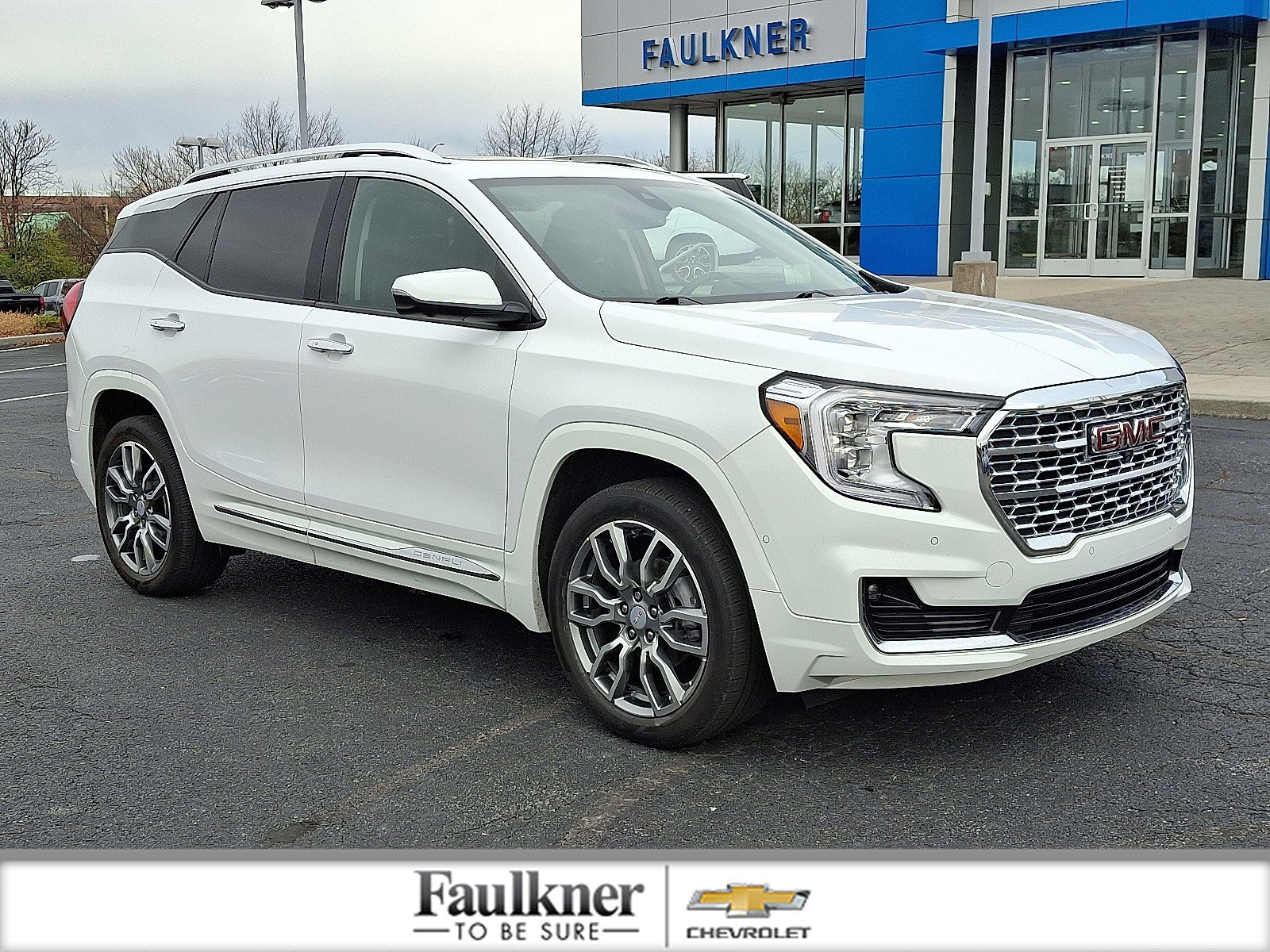 Used 2022 GMC Terrain Denali w/ Denali Premium Package