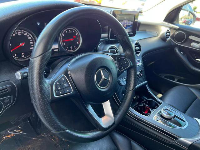 Used 2017 Mercedes-Benz GLC 300 4MATIC Coupe image 12