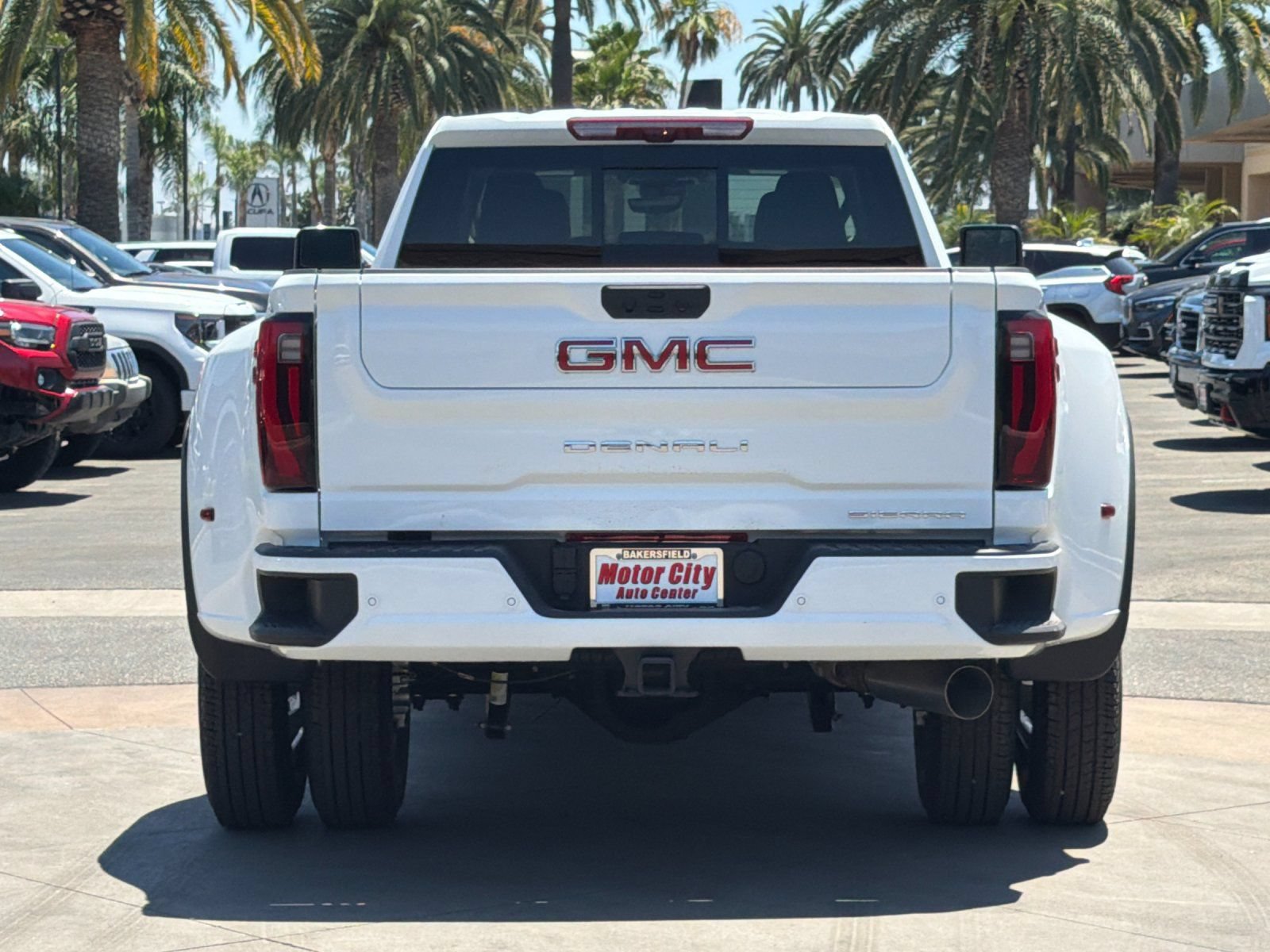 New 2026 GMC Sierra 3500 Denali w/ Denali Reserve Package AWD/4WD image 5