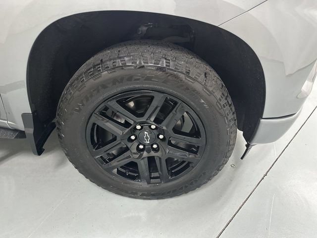 Used 2023 Chevrolet Silverado 1500 RST w/ Convenience Package II AWD/4WD image 19