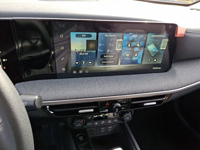 New 2026 Nissan Kicks SV w/ SV Premium Package image 8