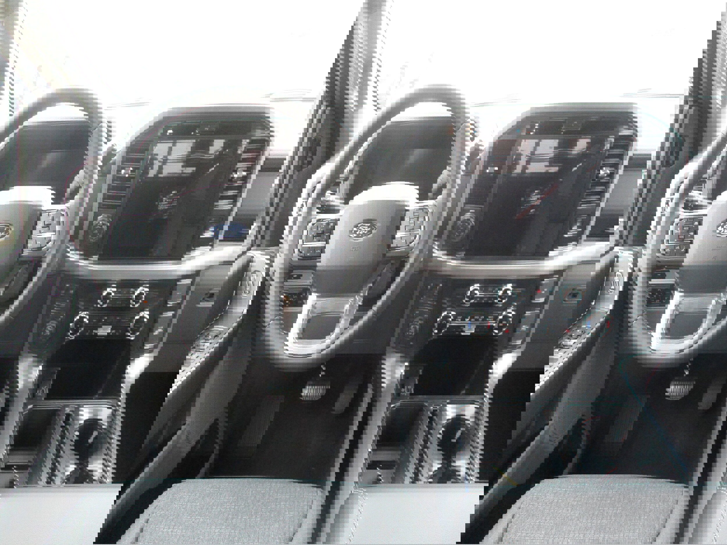 New 2026 Ford F150 XLT w/ Equipment Group 302A MID image 18