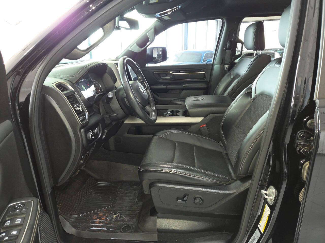 Used 2019 RAM 1500 Sport w/ Level 2 Equipment Group AWD/4WD image 17