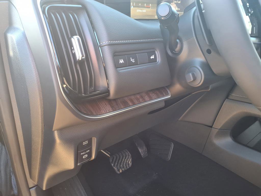 New 2026 Nissan Armada Platinum Reserve image 45