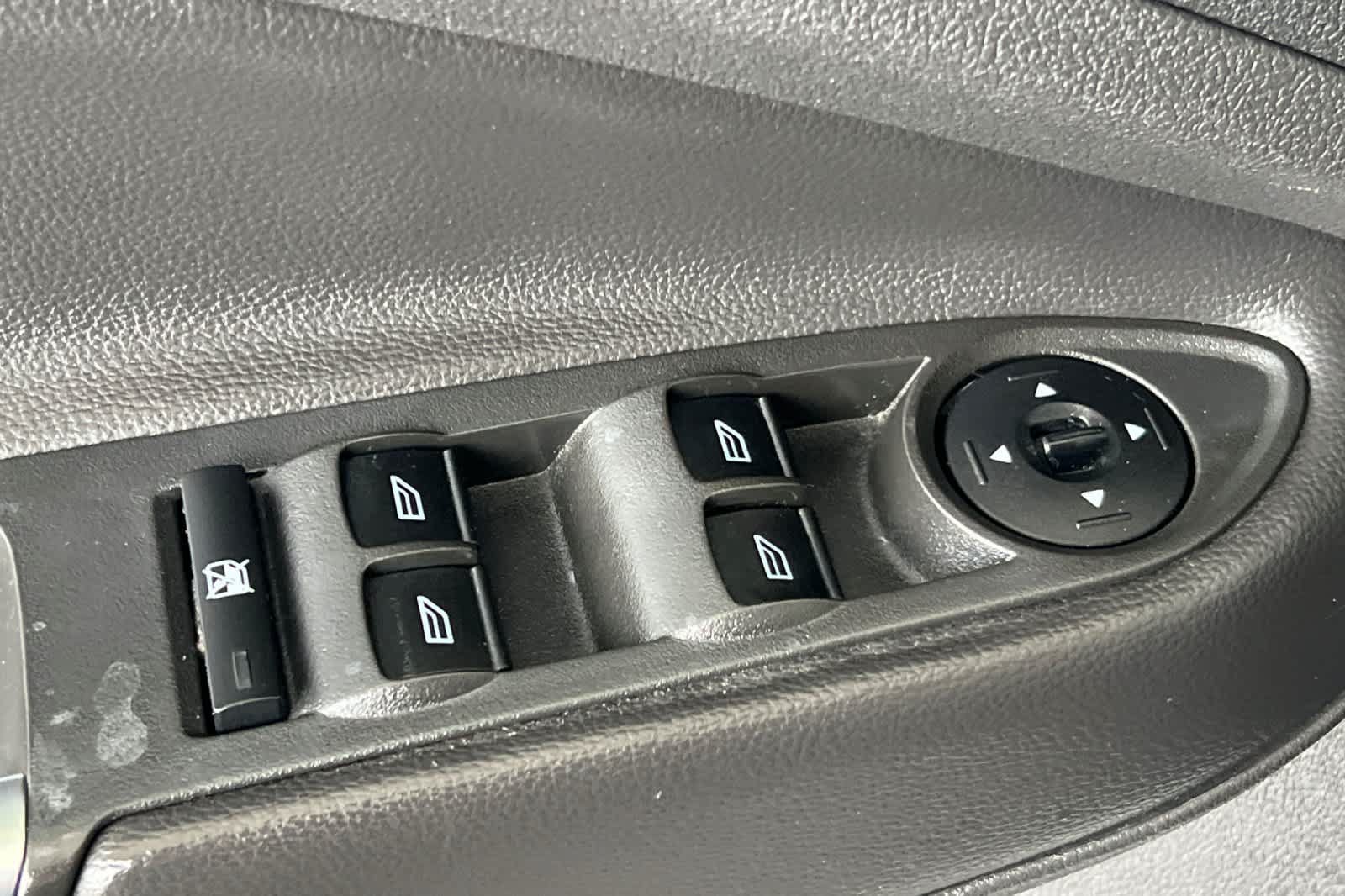 Used 2017 Ford Escape SE AWD/4WD image 13