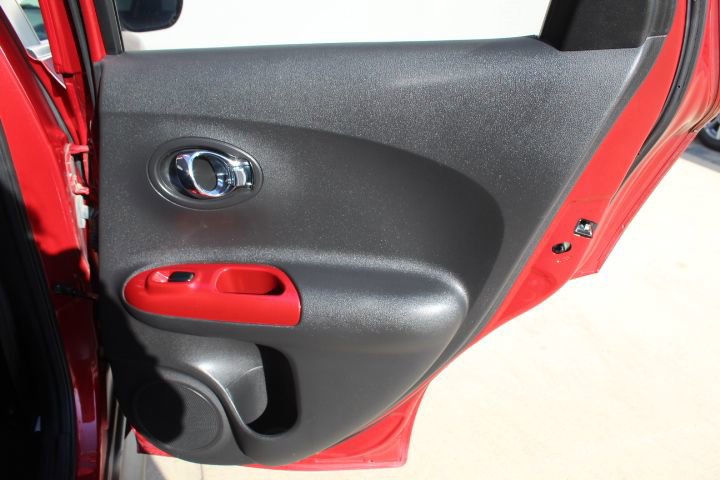 Used 2012 Nissan Juke SL image 32