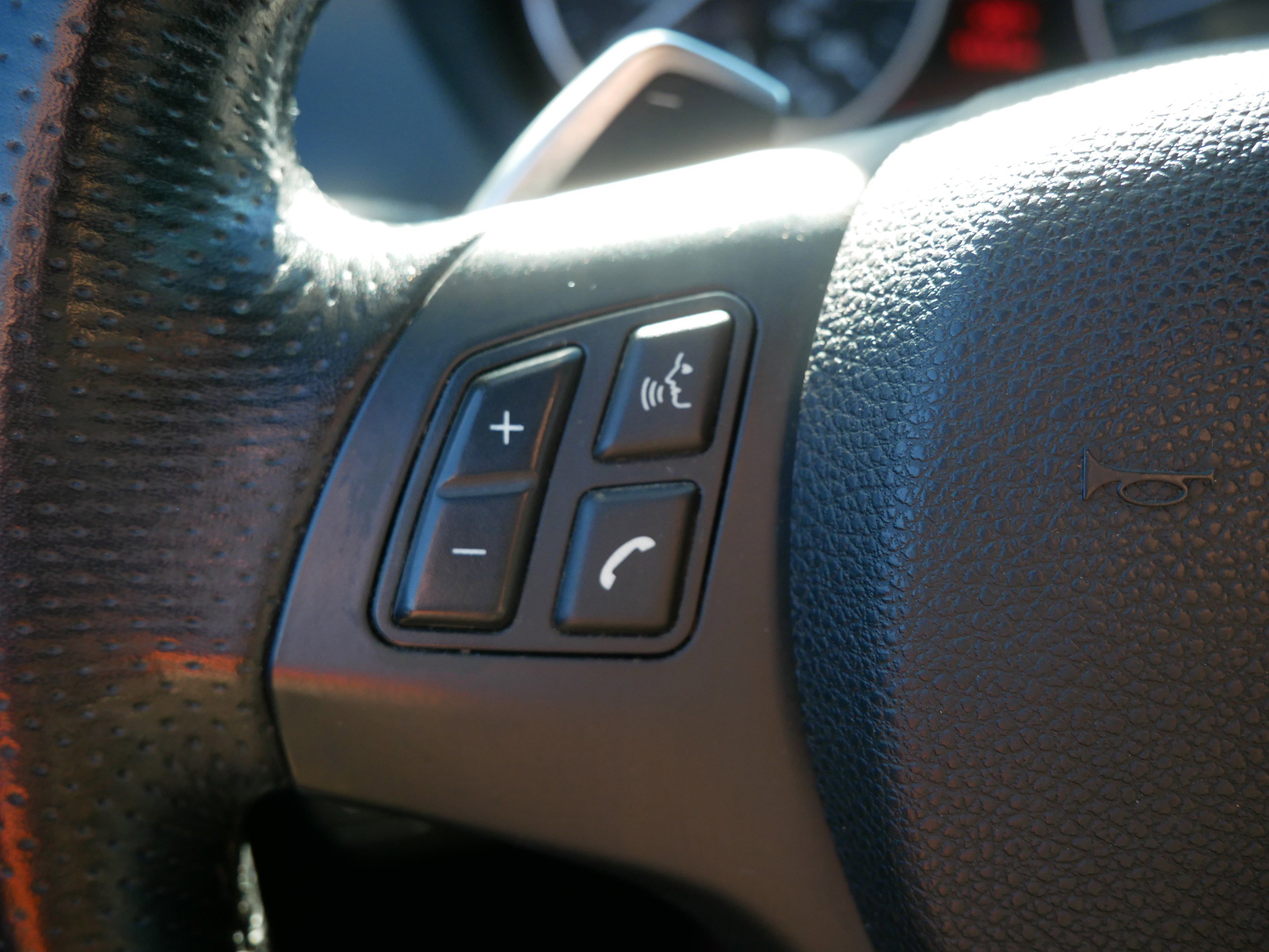 Used 2011 BMW 135i Convertible image 30