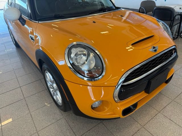 Used 2017 MINI Cooper S FWD image 9