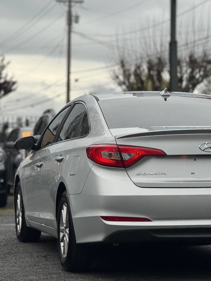 Used 2017 Hyundai Sonata SE image 10