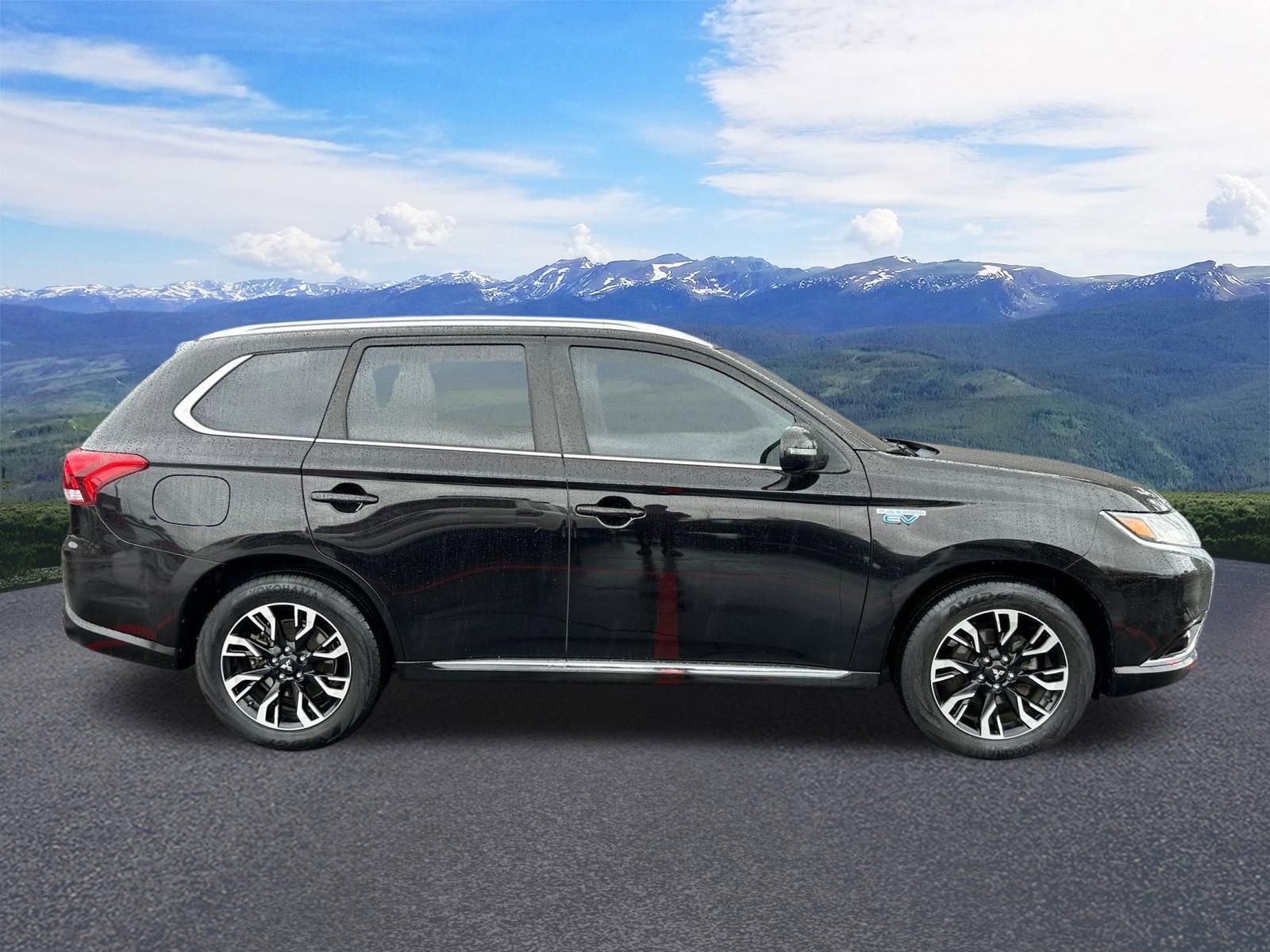 Used 2018 Mitsubishi Outlander GT AWD/4WD image 7