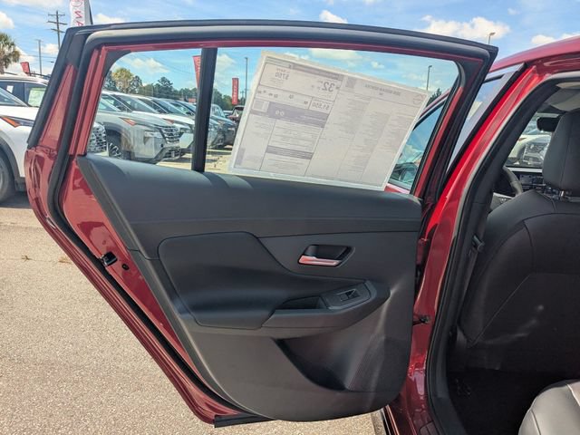 New 2026 Nissan Sentra SR w/ SR Premium Package FWD image 23