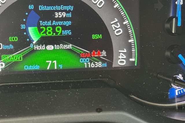 Certified 2024 Toyota RAV4 LE AWD/4WD image 29