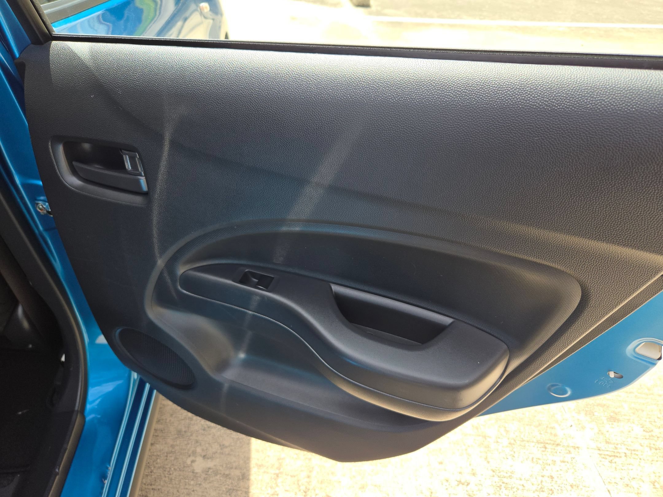 Used 2024 Mitsubishi Mirage ES FWD image 25