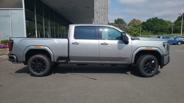 New 2026 GMC Sierra 2500 AT4 w/ Technology Package AWD/4WD image 8